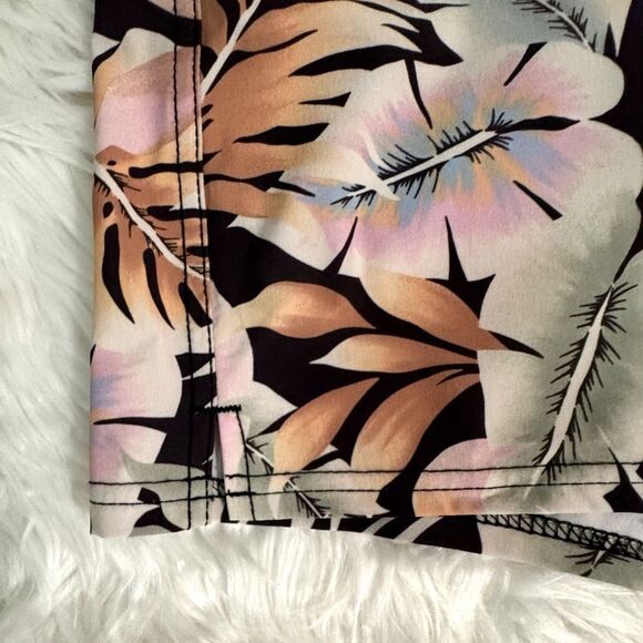 NWT Billabong ‘Postcards From Paradise’ Lace-up - Swim Bottoms Size 9 (Juniors) - Picture 13 of 13